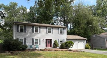 8 OLYMPIC DR, FREDERICKSBURG, Virginia 22408, 4 Bedrooms Bedrooms, ,2 BathroomsBathrooms,Residential,For sale,8 OLYMPIC DR,VASP2035256 MLS # VASP2035256