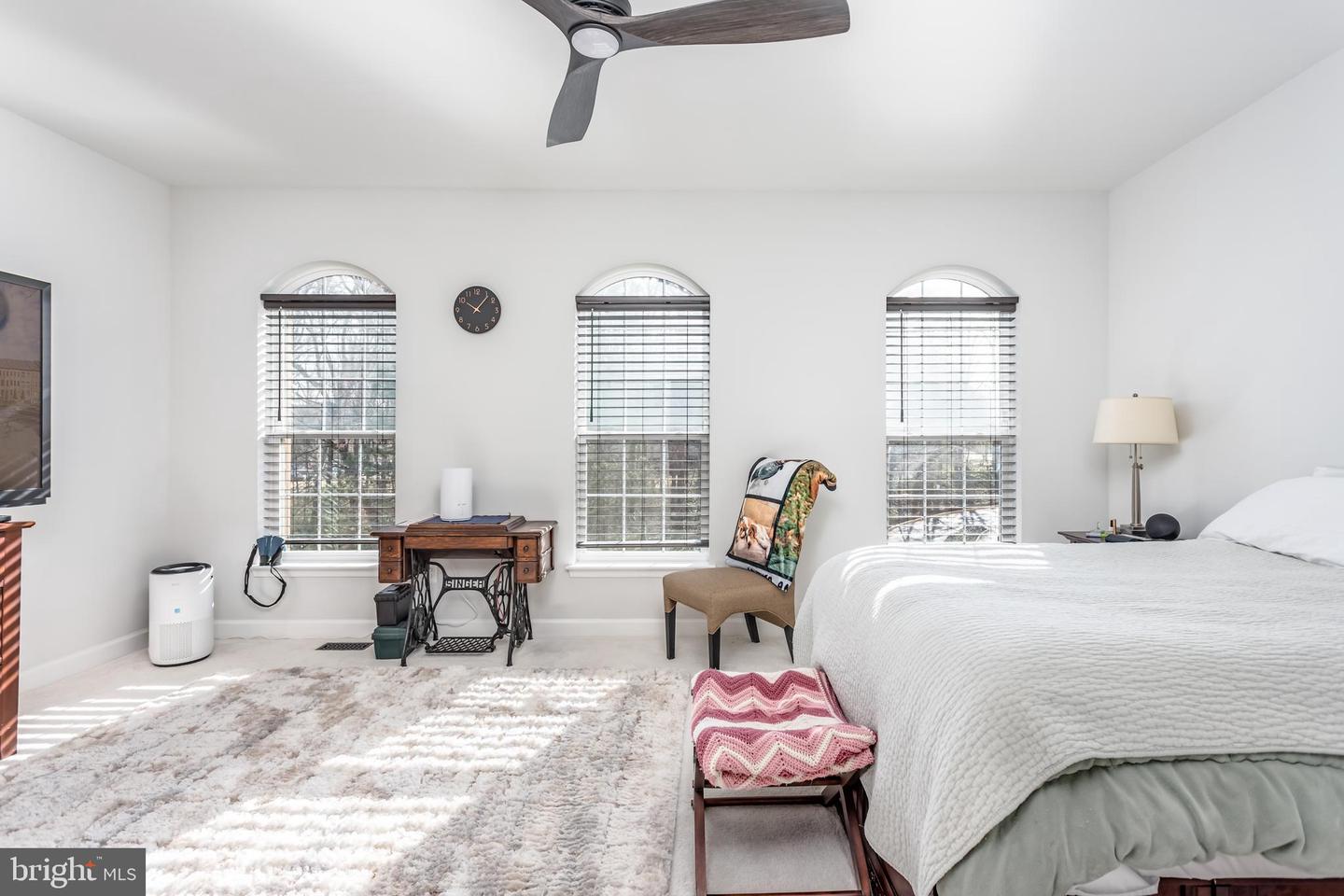 4428 FAIR LAKES CT, FAIRFAX, Virginia 22033, 3 Bedrooms Bedrooms, ,3 BathroomsBathrooms,Residential,For sale,4428 FAIR LAKES CT,VAFX2260528 MLS # VAFX2260528