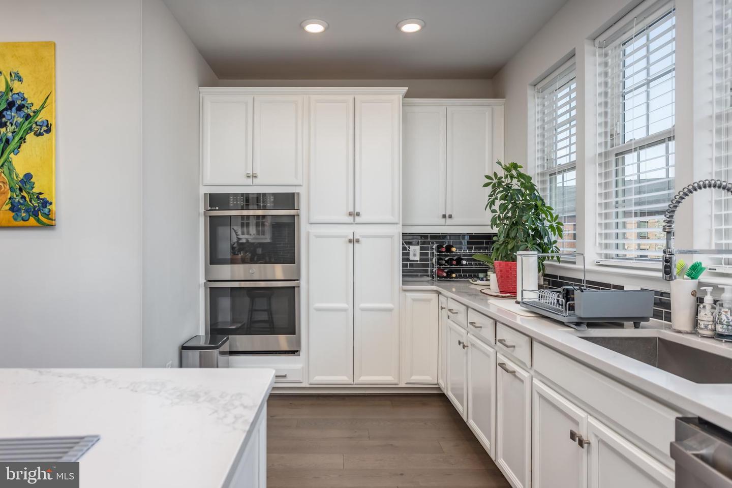 4428 FAIR LAKES CT, FAIRFAX, Virginia 22033, 3 Bedrooms Bedrooms, ,3 BathroomsBathrooms,Residential,For sale,4428 FAIR LAKES CT,VAFX2260528 MLS # VAFX2260528