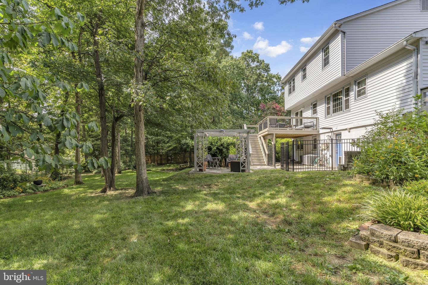 8109 OVERTON CT, SPRINGFIELD, Virginia 22153, 5 Bedrooms Bedrooms, ,3 BathroomsBathrooms,Residential,For sale,8109 OVERTON CT,VAFX2260724 MLS # VAFX2260724