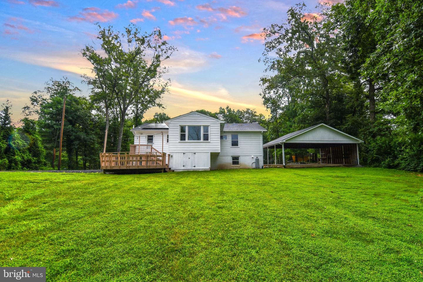 9512 SILAS DR, NOKESVILLE, Virginia 20181, 4 Bedrooms Bedrooms, ,3 BathroomsBathrooms,Residential,For sale,9512 SILAS DR,VAPW2101332 MLS # VAPW2101332