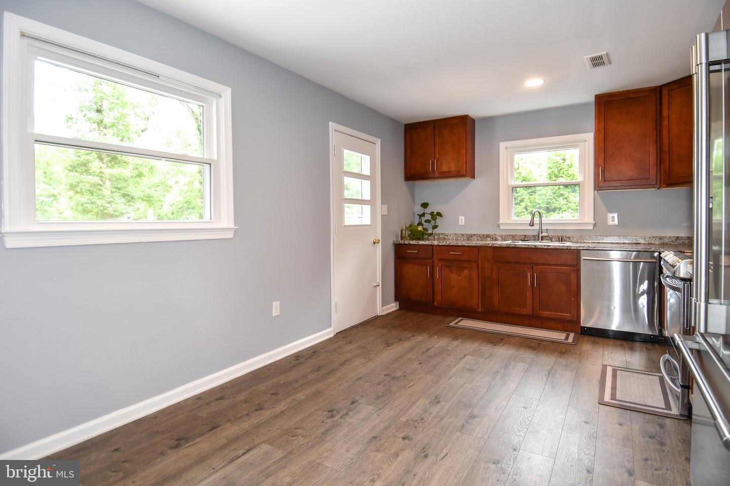 9512 SILAS DR, NOKESVILLE, Virginia 20181, 4 Bedrooms Bedrooms, ,3 BathroomsBathrooms,Residential,For sale,9512 SILAS DR,VAPW2101332 MLS # VAPW2101332
