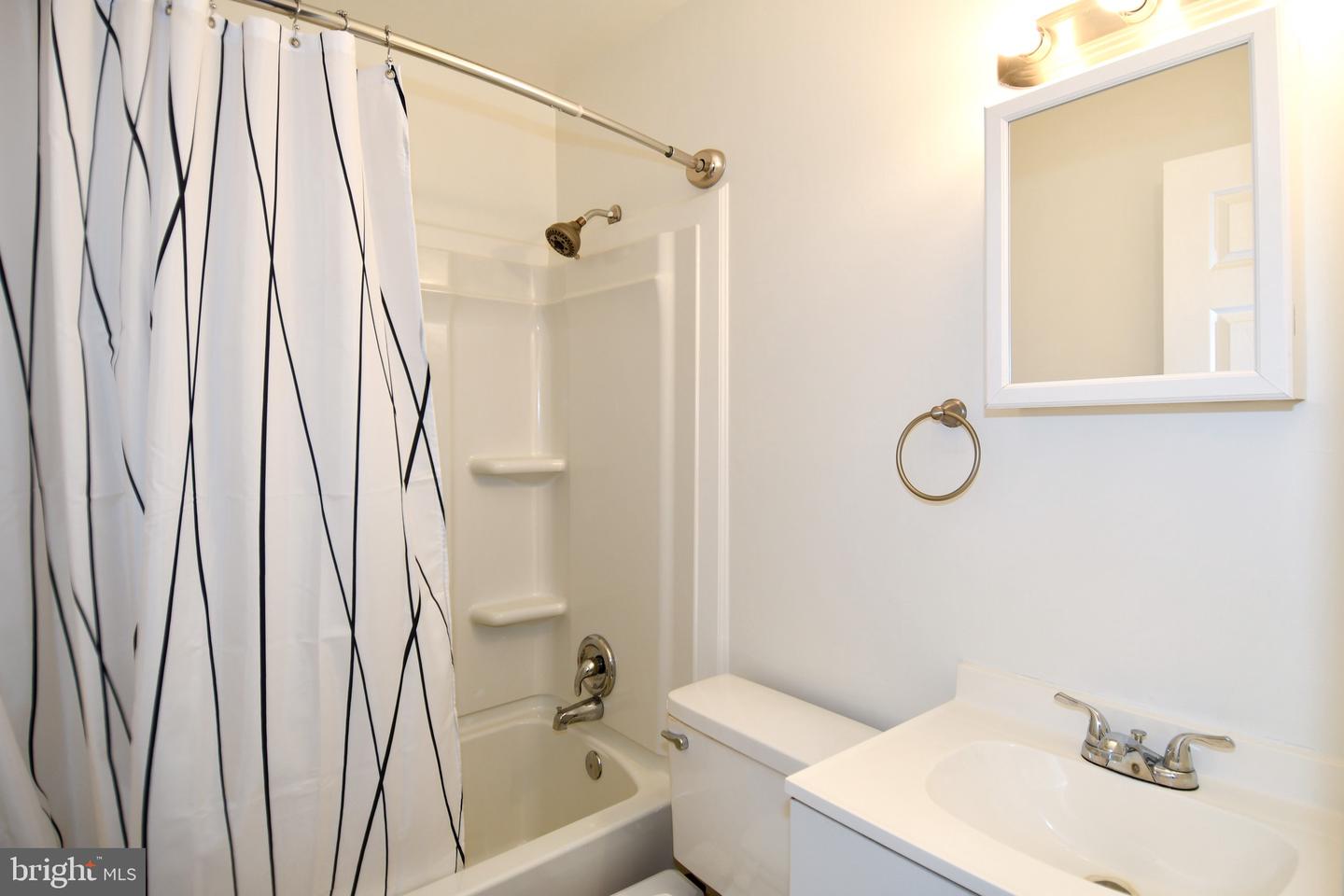 9512 SILAS DR, NOKESVILLE, Virginia 20181, 4 Bedrooms Bedrooms, ,3 BathroomsBathrooms,Residential,For sale,9512 SILAS DR,VAPW2101332 MLS # VAPW2101332