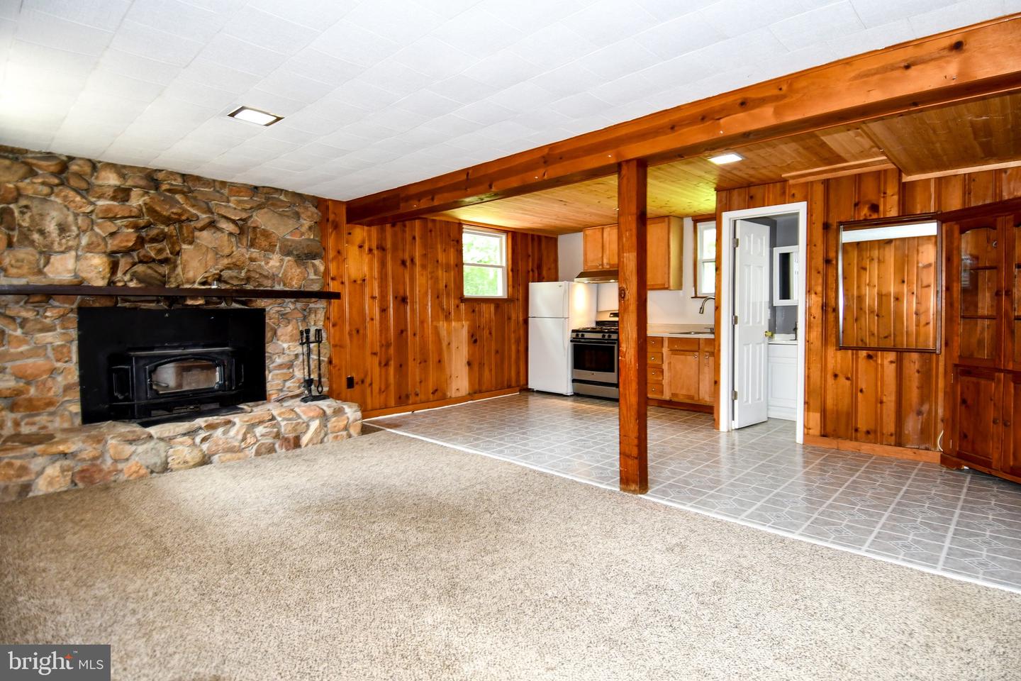 9512 SILAS DR, NOKESVILLE, Virginia 20181, 4 Bedrooms Bedrooms, ,3 BathroomsBathrooms,Residential,For sale,9512 SILAS DR,VAPW2101332 MLS # VAPW2101332