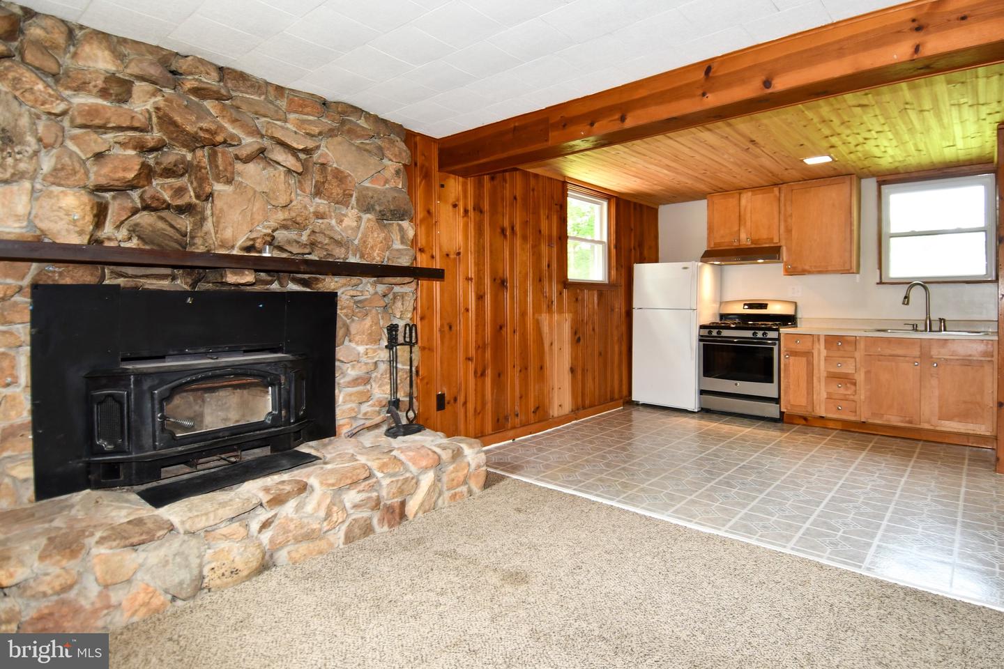 9512 SILAS DR, NOKESVILLE, Virginia 20181, 4 Bedrooms Bedrooms, ,3 BathroomsBathrooms,Residential,For sale,9512 SILAS DR,VAPW2101332 MLS # VAPW2101332
