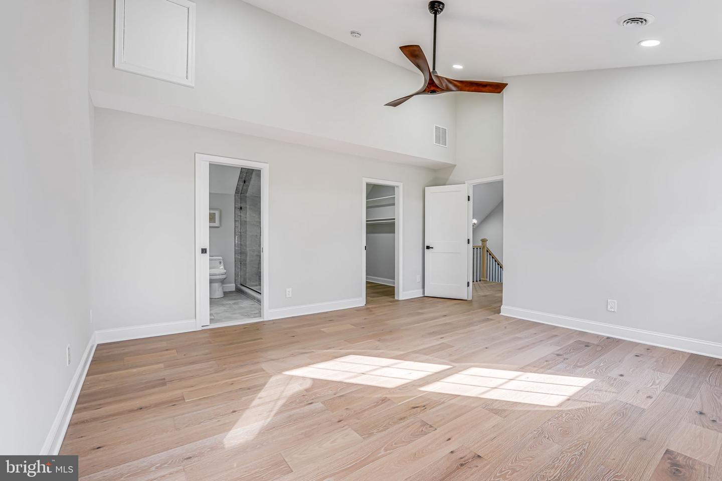 3620 HILL ST, FAIRFAX, Virginia 22030, 5 Bedrooms Bedrooms, ,5 BathroomsBathrooms,Residential,For sale,3620 HILL ST,VAFC2006774 MLS # VAFC2006774