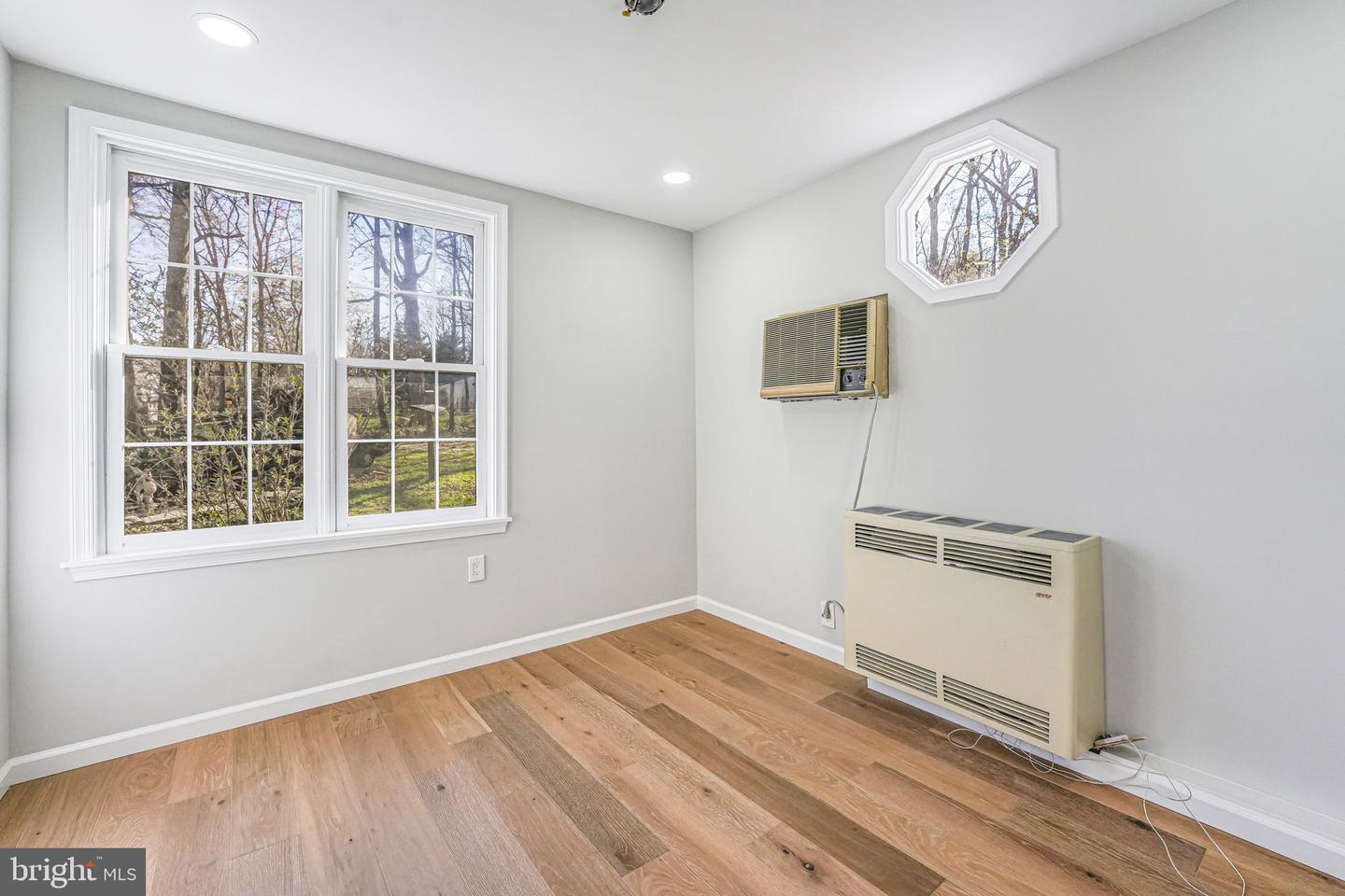 3620 HILL ST, FAIRFAX, Virginia 22030, 5 Bedrooms Bedrooms, ,5 BathroomsBathrooms,Residential,For sale,3620 HILL ST,VAFC2006774 MLS # VAFC2006774