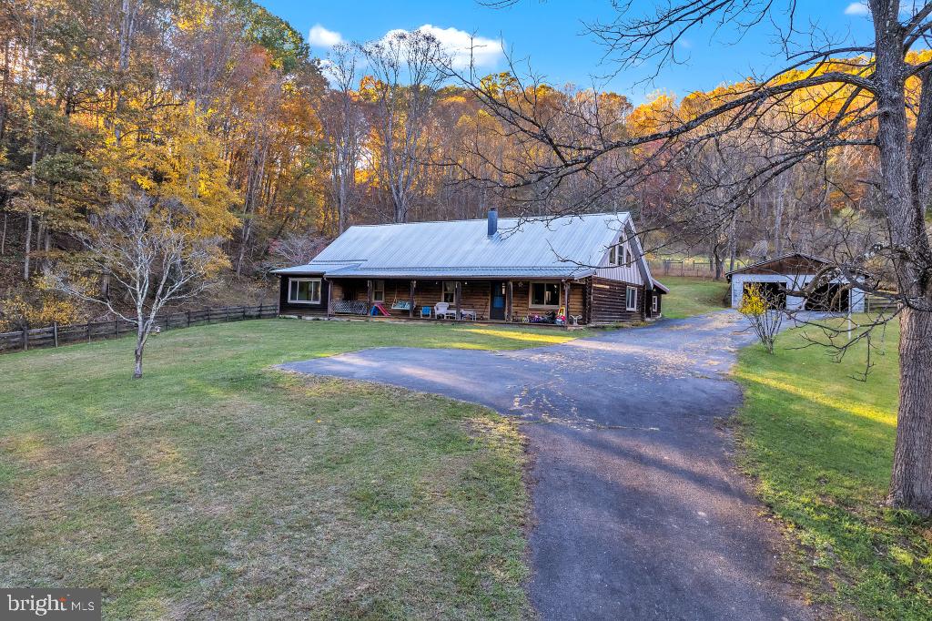 437 STILL HOUSE HOLLOW RD, SALTVILLE, Virginia 24370, 4 Bedrooms Bedrooms, ,2 BathroomsBathrooms,Residential,For sale,437 STILL HOUSE HOLLOW RD,VASM2000004 MLS # VASM2000004