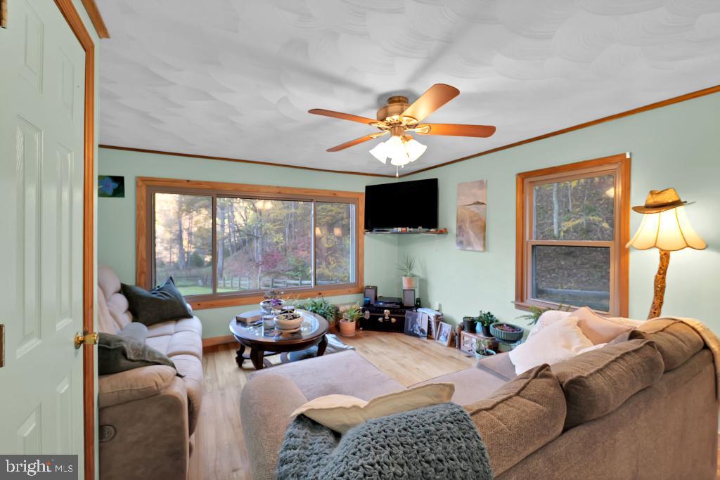 437 STILL HOUSE HOLLOW RD, SALTVILLE, Virginia 24370, 4 Bedrooms Bedrooms, ,2 BathroomsBathrooms,Residential,For sale,437 STILL HOUSE HOLLOW RD,VASM2000004 MLS # VASM2000004