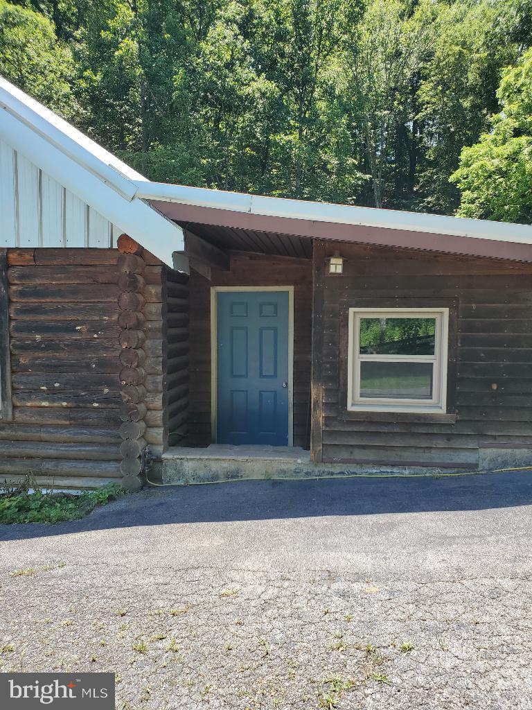 437 STILL HOUSE HOLLOW RD, SALTVILLE, Virginia 24370, 4 Bedrooms Bedrooms, ,2 BathroomsBathrooms,Residential,For sale,437 STILL HOUSE HOLLOW RD,VASM2000004 MLS # VASM2000004