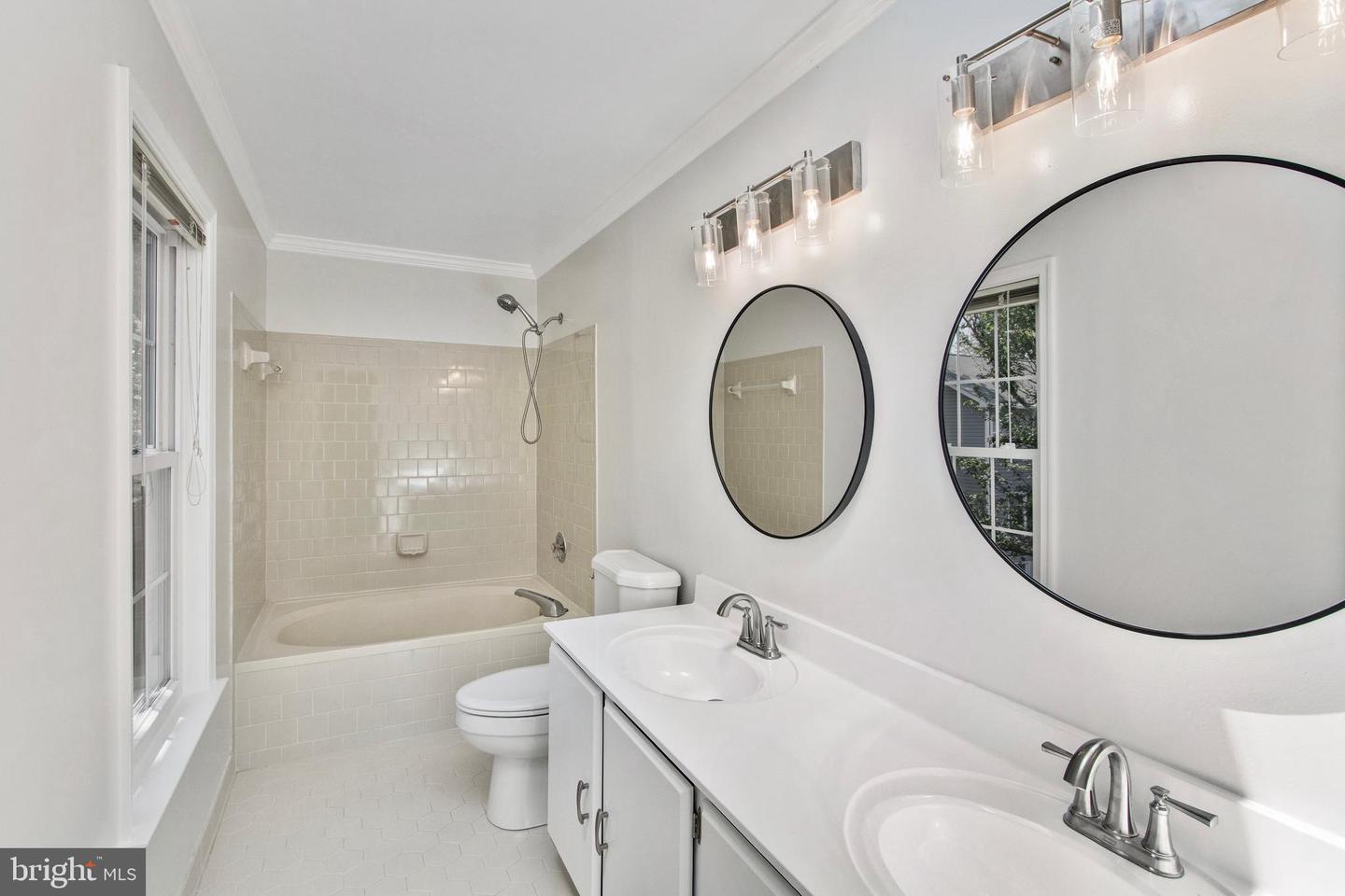 8757 TOMISLAV ST, MANASSAS, Virginia 20110, 3 Bedrooms Bedrooms, ,2 BathroomsBathrooms,Residential,For sale,8757 TOMISLAV ST,VAPW2101344 MLS # VAPW2101344
