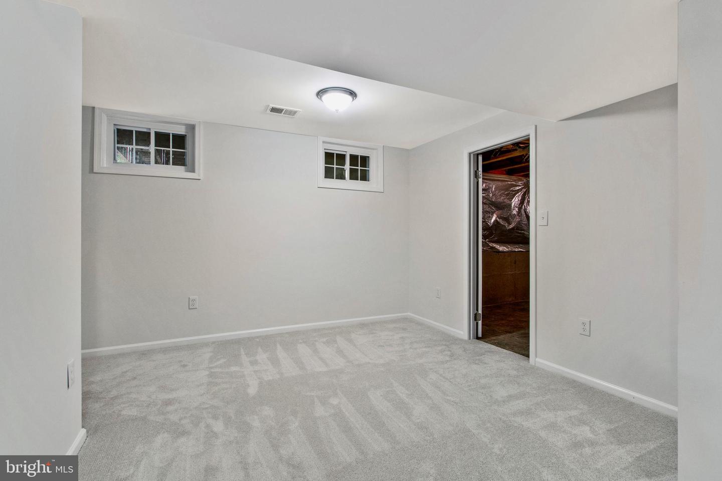 8757 TOMISLAV ST, MANASSAS, Virginia 20110, 3 Bedrooms Bedrooms, ,2 BathroomsBathrooms,Residential,For sale,8757 TOMISLAV ST,VAPW2101344 MLS # VAPW2101344