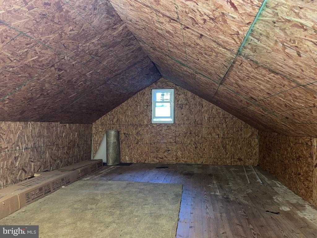 317 JAMES AVE, WAYNESBORO, Virginia 22980, 2 Bedrooms Bedrooms, ,1 BathroomBathrooms,Residential,For sale,317 JAMES AVE,VAAG2002646 MLS # VAAG2002646