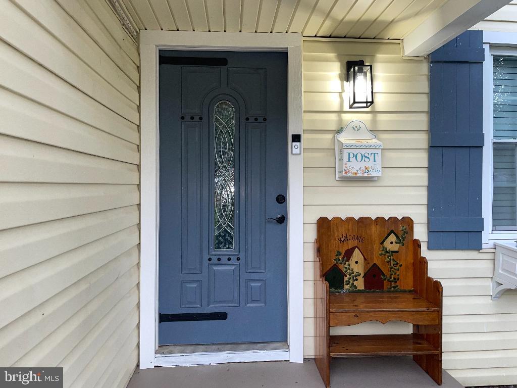 317 JAMES AVE, WAYNESBORO, Virginia 22980, 2 Bedrooms Bedrooms, ,1 BathroomBathrooms,Residential,For sale,317 JAMES AVE,VAAG2002646 MLS # VAAG2002646