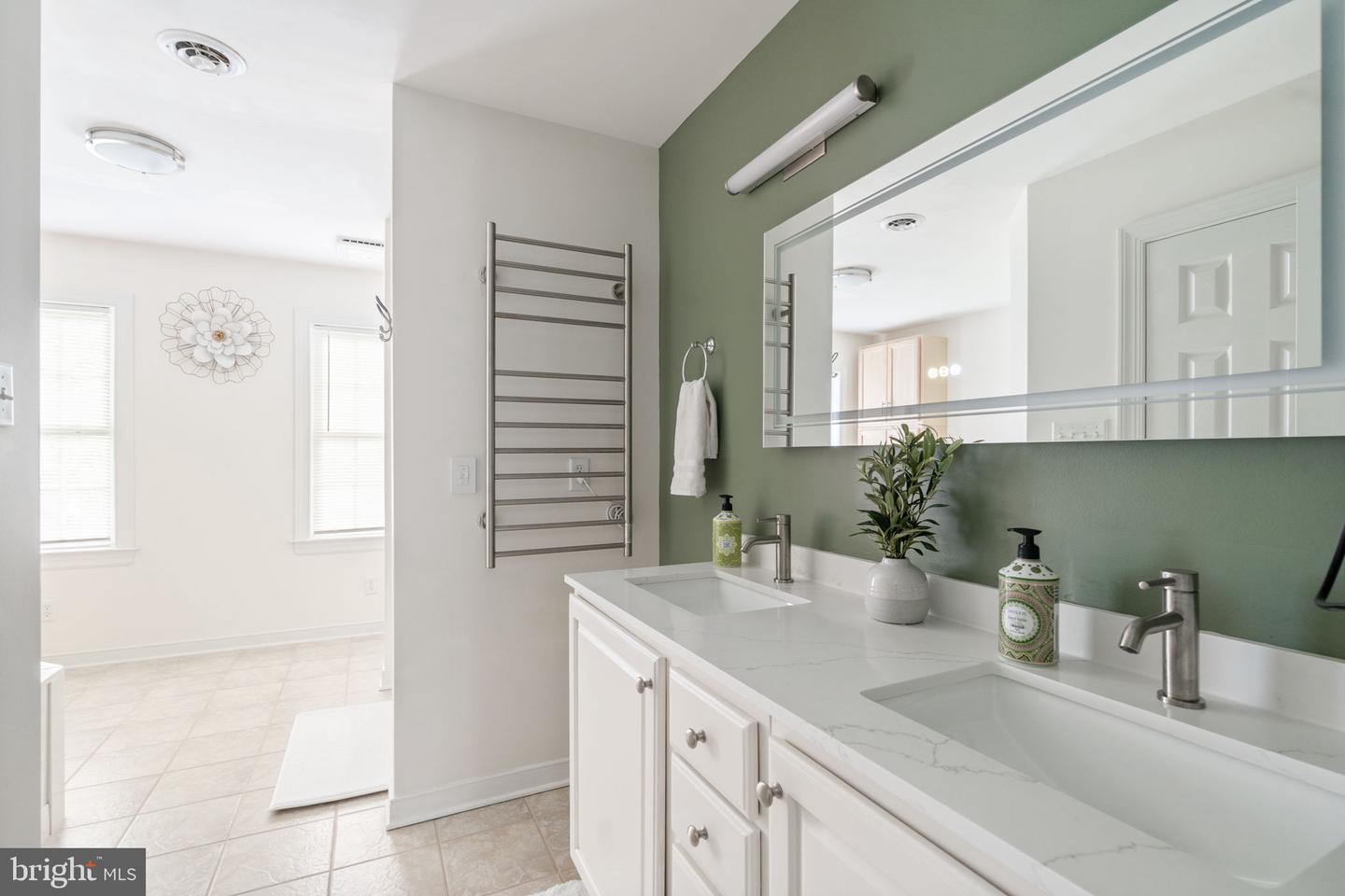 12912 CARTERS HILL PL, CHESTERFIELD, Virginia 23838, 4 Bedrooms Bedrooms, ,2 BathroomsBathrooms,Residential,For sale,12912 CARTERS HILL PL,VACF2001246 MLS # VACF2001246