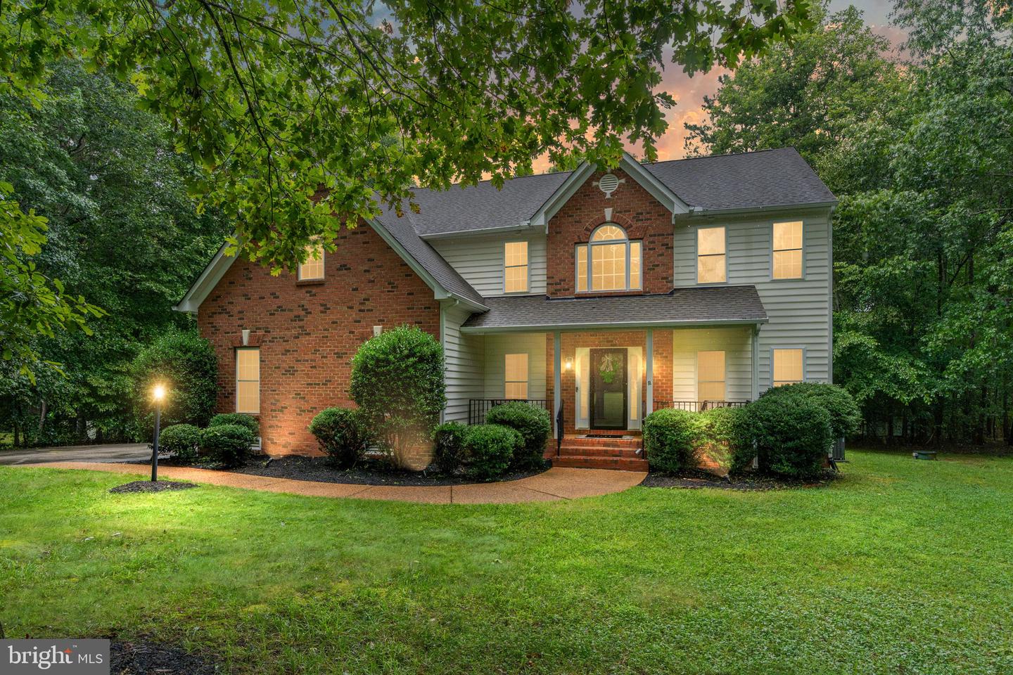 12912 CARTERS HILL PL, CHESTERFIELD, Virginia 23838, 4 Bedrooms Bedrooms, ,2 BathroomsBathrooms,Residential,For sale,12912 CARTERS HILL PL,VACF2001246 MLS # VACF2001246