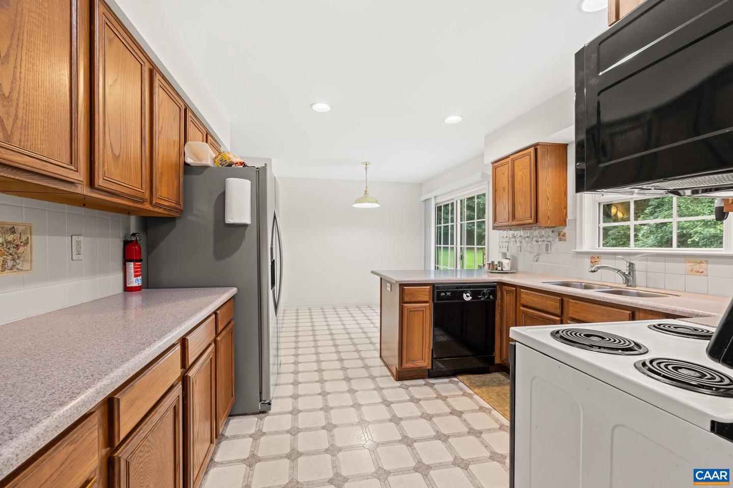26 MAGNOLIA CT, BARBOURSVILLE, Virginia 22923, 3 Bedrooms Bedrooms, ,2 BathroomsBathrooms,Residential,For sale,26 MAGNOLIA CT,667753 MLS # 667753