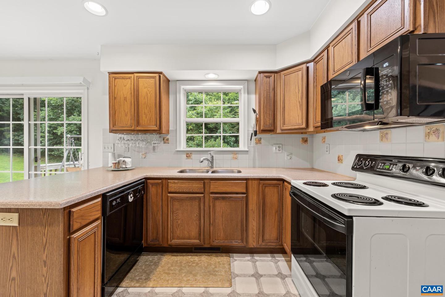 26 MAGNOLIA CT, BARBOURSVILLE, Virginia 22923, 3 Bedrooms Bedrooms, ,2 BathroomsBathrooms,Residential,For sale,26 MAGNOLIA CT,667753 MLS # 667753