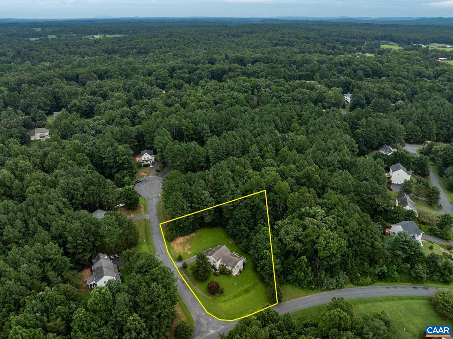 26 MAGNOLIA CT, BARBOURSVILLE, Virginia 22923, 3 Bedrooms Bedrooms, ,2 BathroomsBathrooms,Residential,For sale,26 MAGNOLIA CT,667753 MLS # 667753