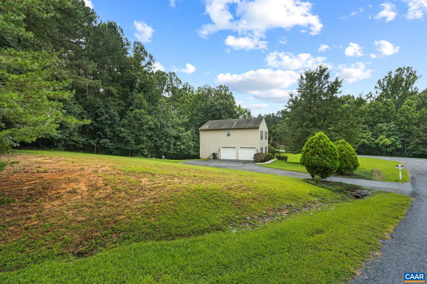 26 MAGNOLIA CT, BARBOURSVILLE, Virginia 22923, 3 Bedrooms Bedrooms, ,2 BathroomsBathrooms,Residential,For sale,26 MAGNOLIA CT,667753 MLS # 667753