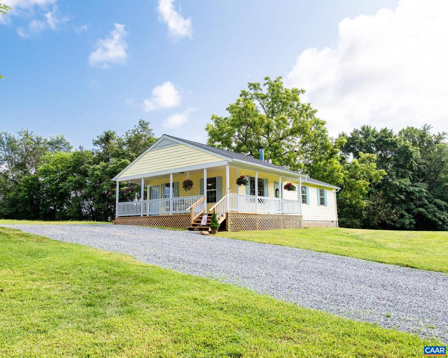 101 DUN GLORY DR, ROCHELLE, Virginia 22738, 3 Bedrooms Bedrooms, ,2 BathroomsBathrooms,Residential,For sale,101 DUN GLORY DR,667756 MLS # 667756