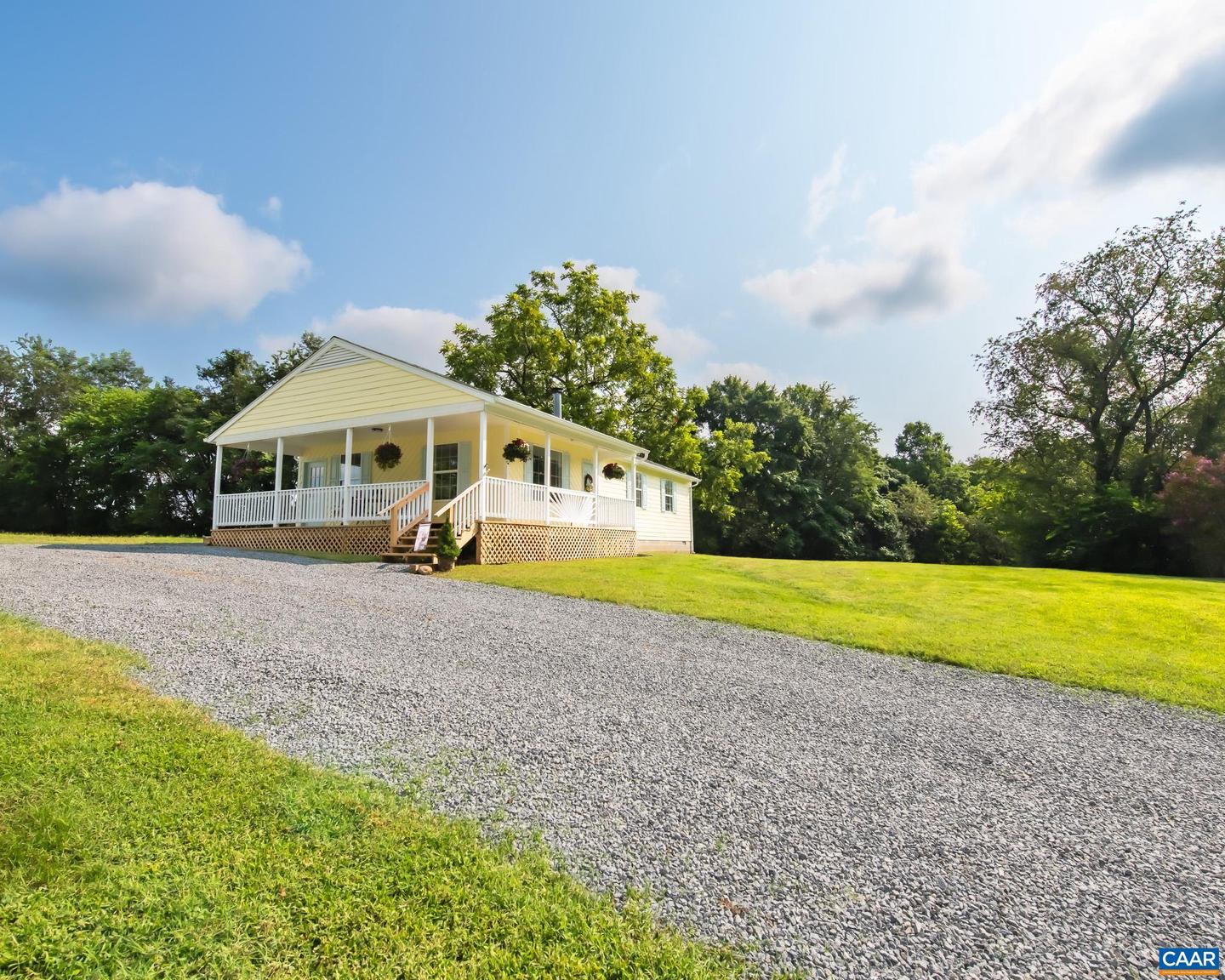 101 DUN GLORY DR, ROCHELLE, Virginia 22738, 3 Bedrooms Bedrooms, ,2 BathroomsBathrooms,Residential,For sale,101 DUN GLORY DR,667756 MLS # 667756