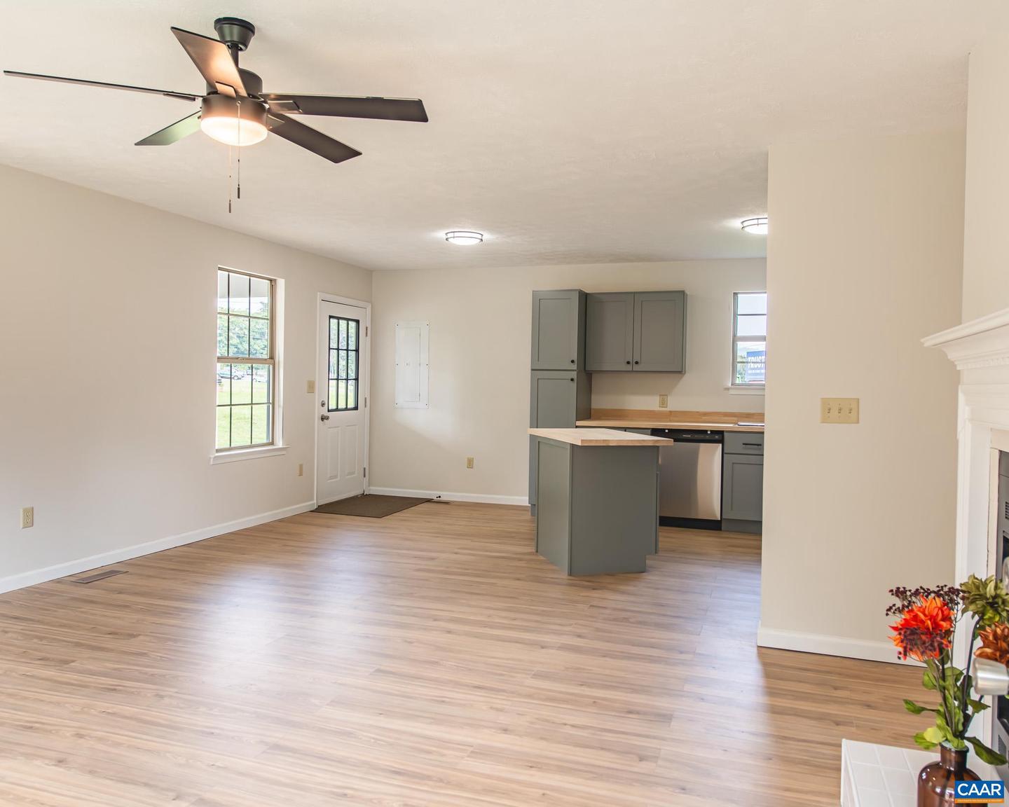 101 DUN GLORY DR, ROCHELLE, Virginia 22738, 3 Bedrooms Bedrooms, ,2 BathroomsBathrooms,Residential,For sale,101 DUN GLORY DR,667756 MLS # 667756