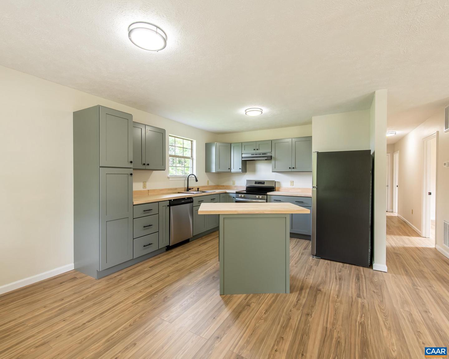 101 DUN GLORY DR, ROCHELLE, Virginia 22738, 3 Bedrooms Bedrooms, ,2 BathroomsBathrooms,Residential,For sale,101 DUN GLORY DR,667756 MLS # 667756