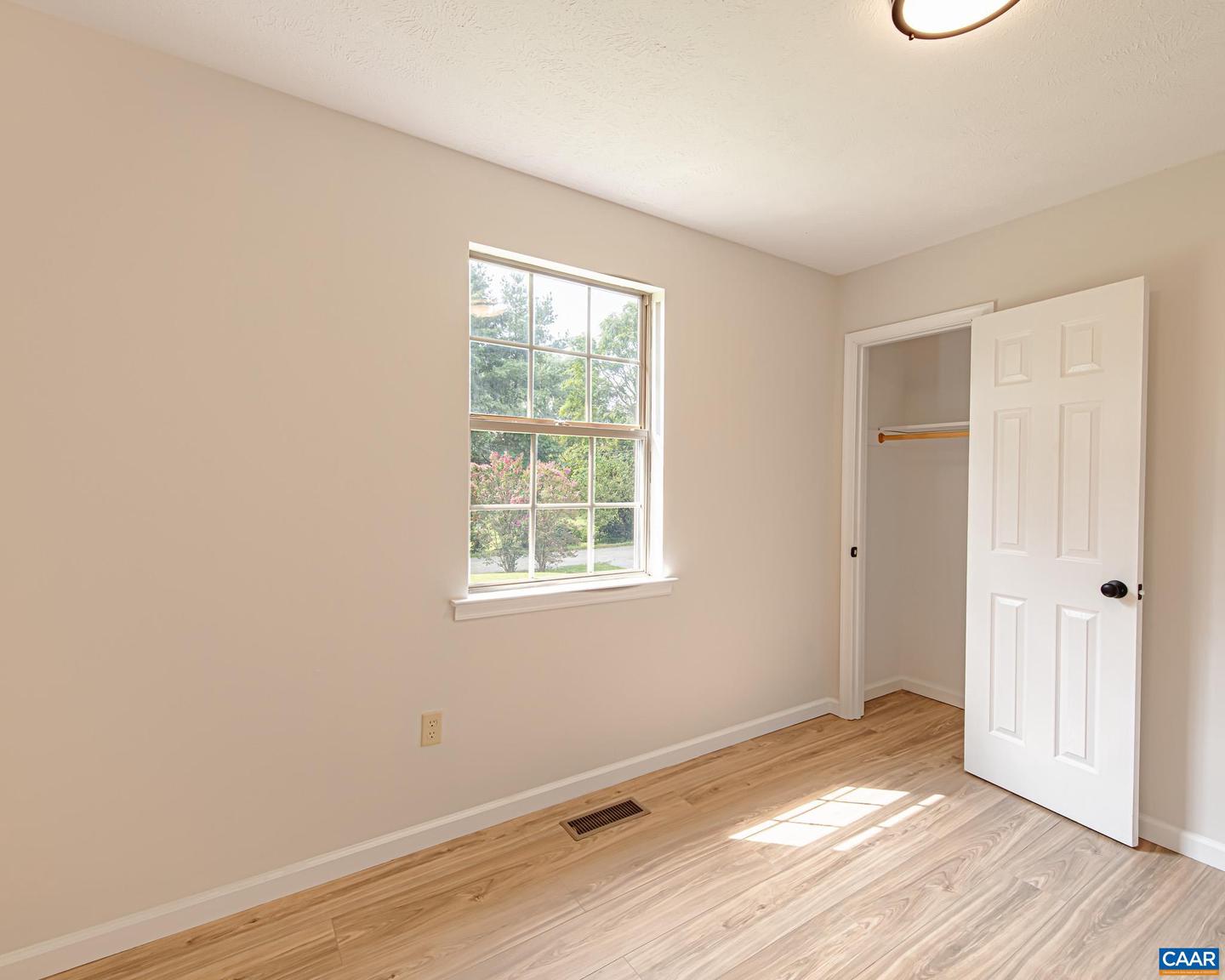 101 DUN GLORY DR, ROCHELLE, Virginia 22738, 3 Bedrooms Bedrooms, ,2 BathroomsBathrooms,Residential,For sale,101 DUN GLORY DR,667756 MLS # 667756