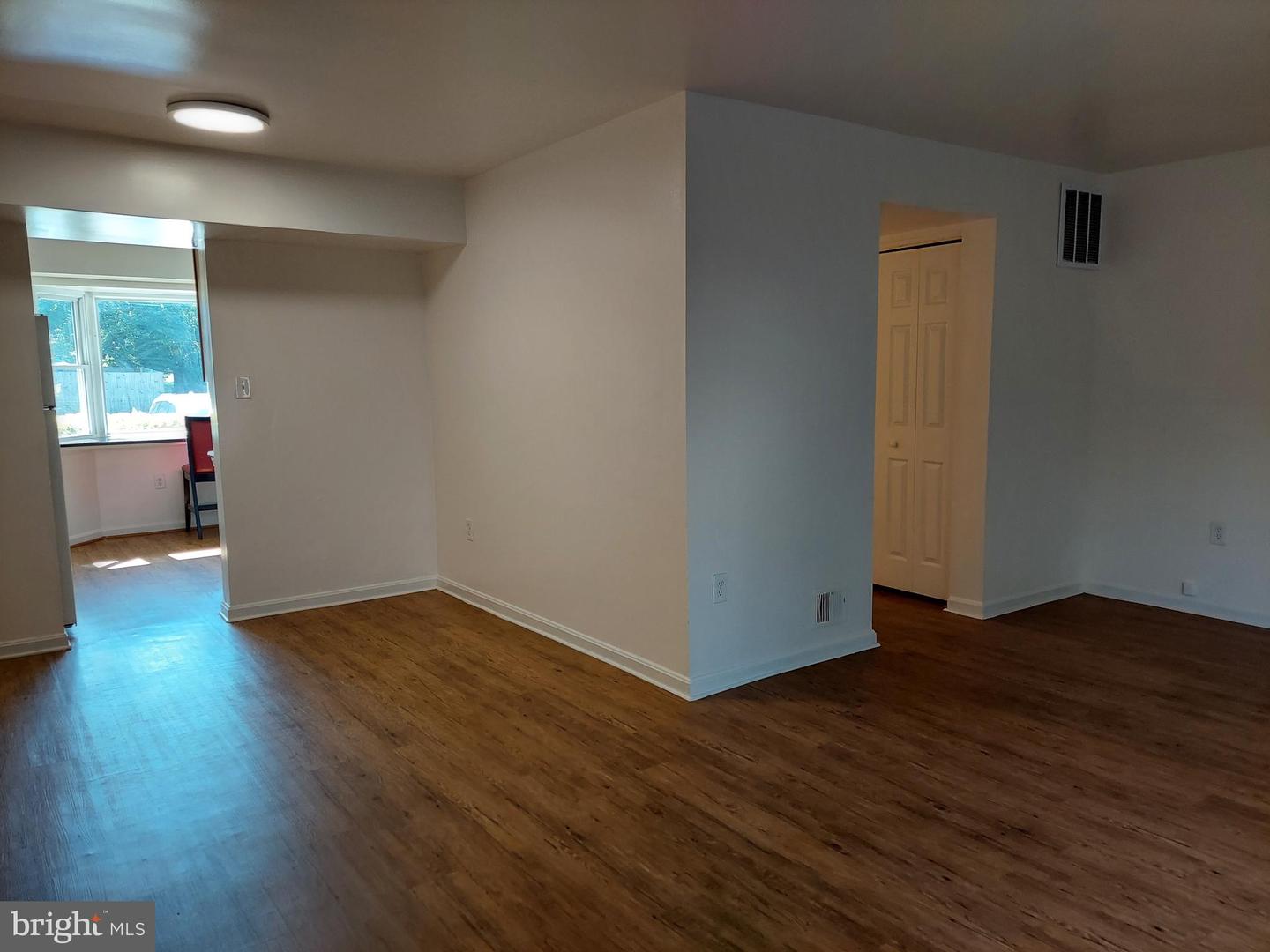 7921 MEADOW CT, MANASSAS, Virginia 20109, 3 Bedrooms Bedrooms, ,3 BathroomsBathrooms,Residential,For sale,7921 MEADOW CT,VAPW2101352 MLS # VAPW2101352