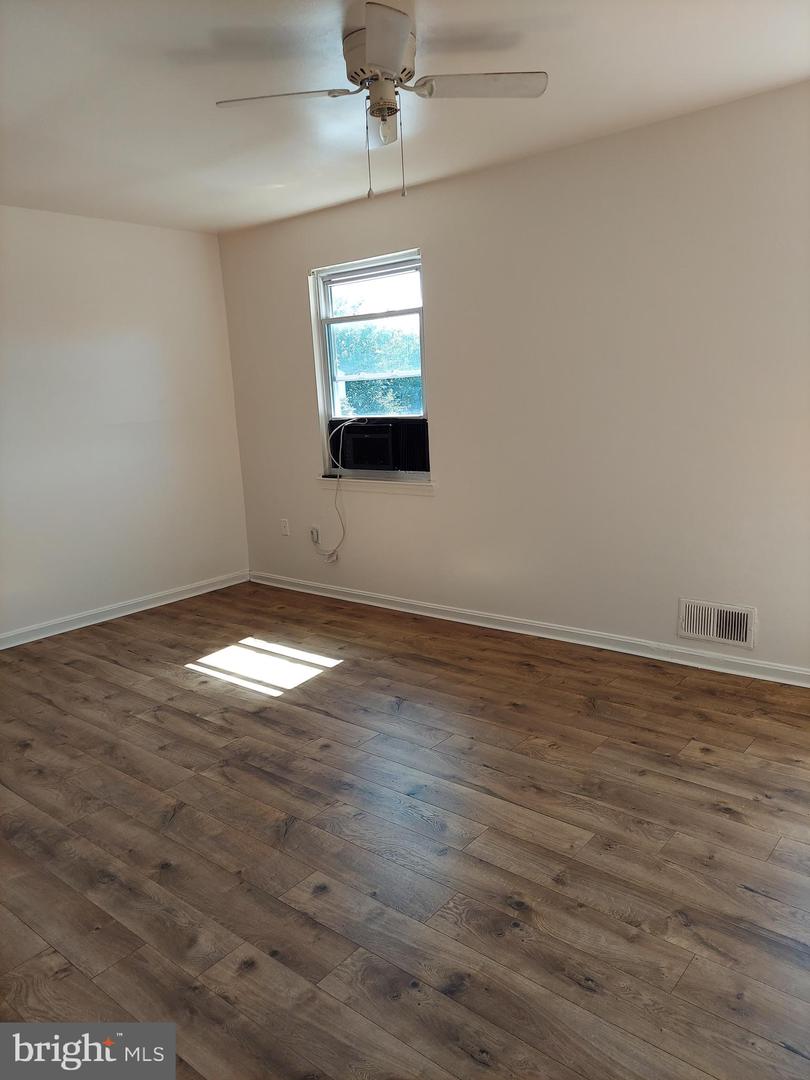 7921 MEADOW CT, MANASSAS, Virginia 20109, 3 Bedrooms Bedrooms, ,3 BathroomsBathrooms,Residential,For sale,7921 MEADOW CT,VAPW2101352 MLS # VAPW2101352