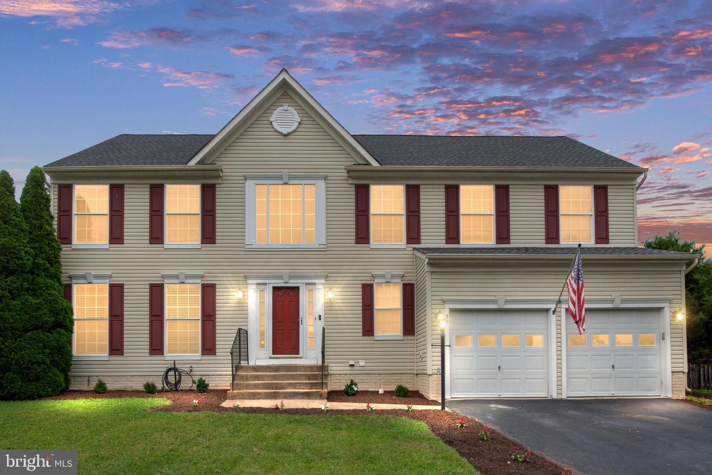 39 VILLAGE GROVE RD, FREDERICKSBURG, Virginia 22406, 5 Bedrooms Bedrooms, ,3 BathroomsBathrooms,Residential,For sale,39 VILLAGE GROVE RD,VAST2041388 MLS # VAST2041388