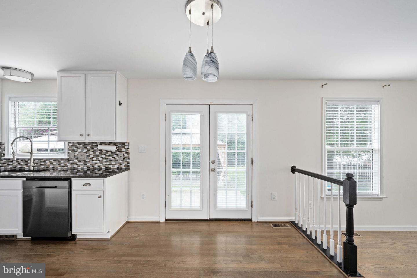 39 VILLAGE GROVE RD, FREDERICKSBURG, Virginia 22406, 5 Bedrooms Bedrooms, ,3 BathroomsBathrooms,Residential,For sale,39 VILLAGE GROVE RD,VAST2041388 MLS # VAST2041388