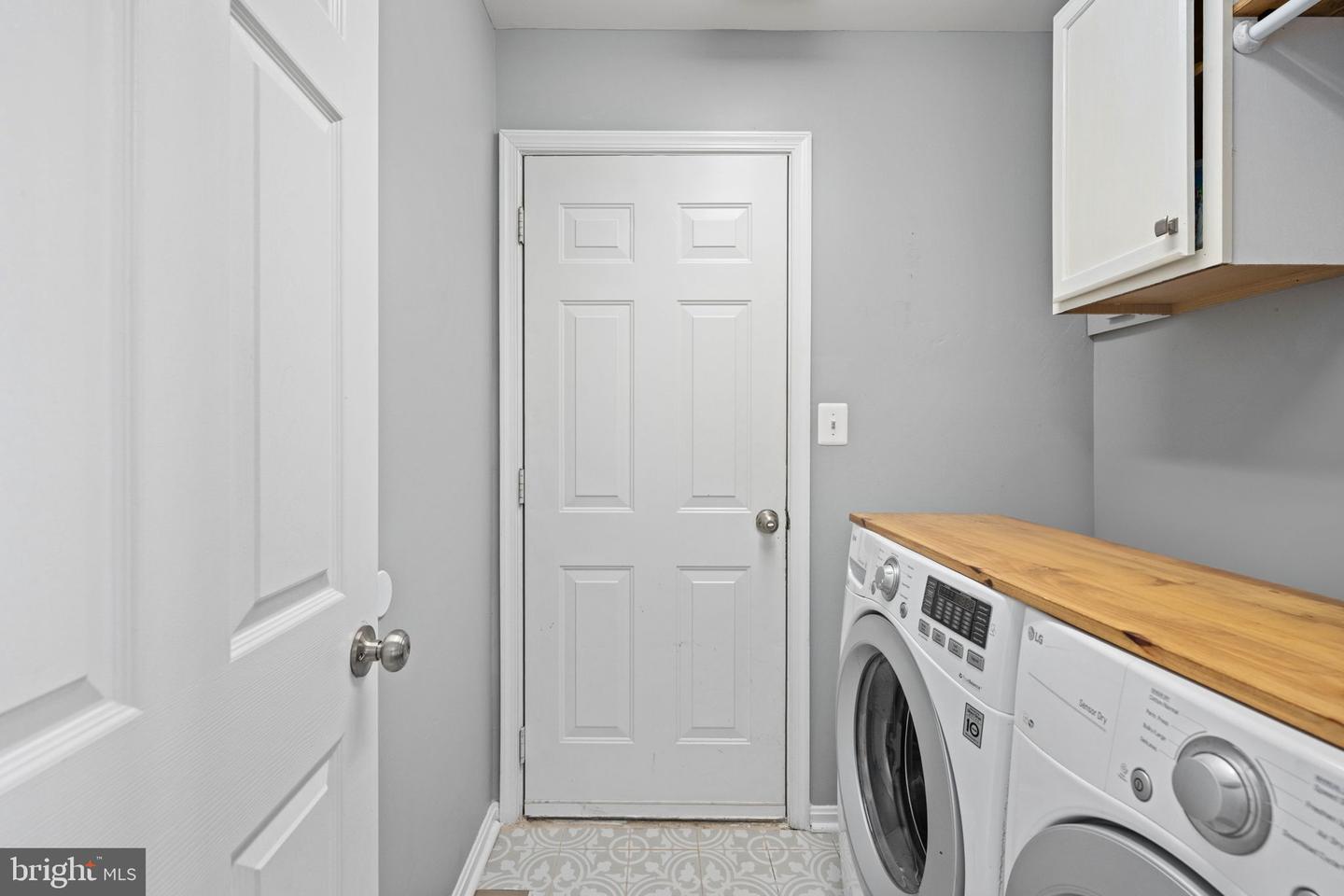 39 VILLAGE GROVE RD, FREDERICKSBURG, Virginia 22406, 5 Bedrooms Bedrooms, ,3 BathroomsBathrooms,Residential,For sale,39 VILLAGE GROVE RD,VAST2041388 MLS # VAST2041388