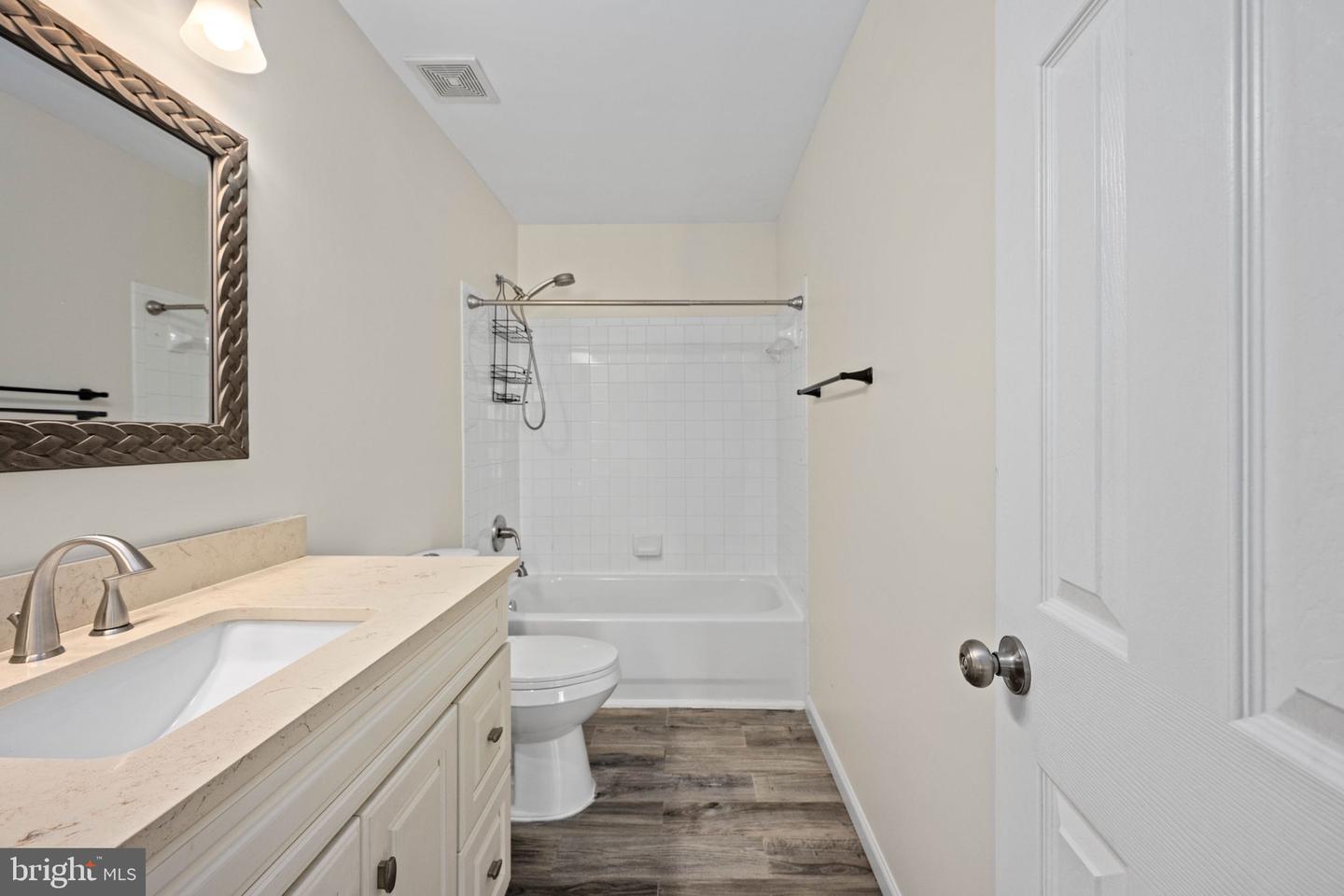 39 VILLAGE GROVE RD, FREDERICKSBURG, Virginia 22406, 5 Bedrooms Bedrooms, ,3 BathroomsBathrooms,Residential,For sale,39 VILLAGE GROVE RD,VAST2041388 MLS # VAST2041388