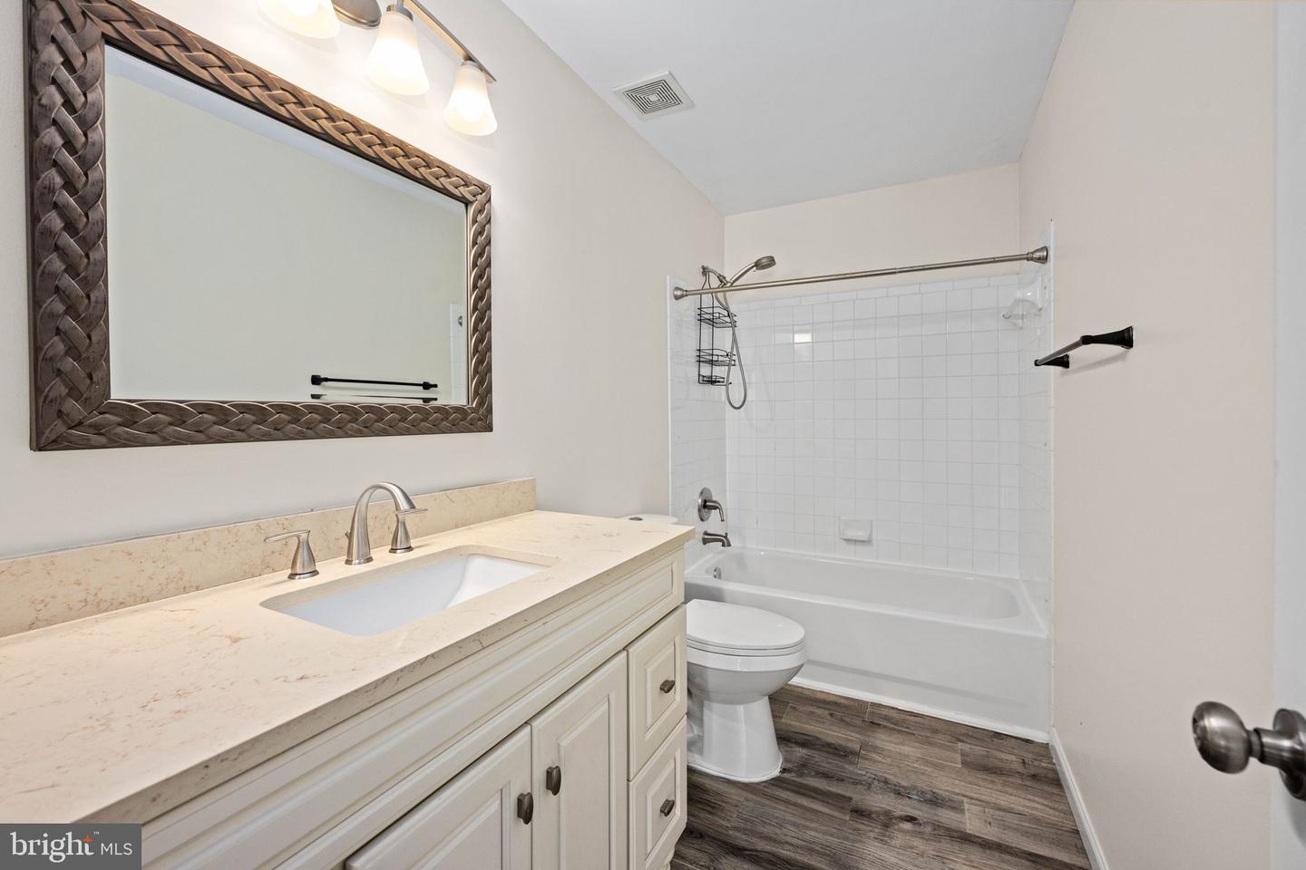 39 VILLAGE GROVE RD, FREDERICKSBURG, Virginia 22406, 5 Bedrooms Bedrooms, ,3 BathroomsBathrooms,Residential,For sale,39 VILLAGE GROVE RD,VAST2041388 MLS # VAST2041388