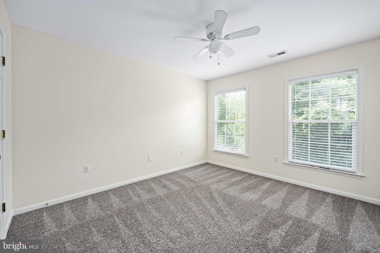 39 VILLAGE GROVE RD, FREDERICKSBURG, Virginia 22406, 5 Bedrooms Bedrooms, ,3 BathroomsBathrooms,Residential,For sale,39 VILLAGE GROVE RD,VAST2041388 MLS # VAST2041388