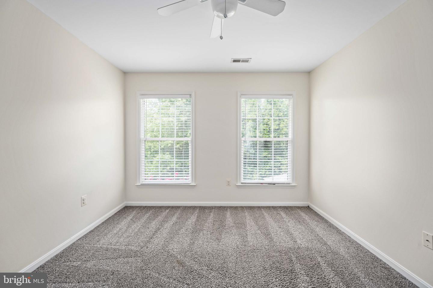 39 VILLAGE GROVE RD, FREDERICKSBURG, Virginia 22406, 5 Bedrooms Bedrooms, ,3 BathroomsBathrooms,Residential,For sale,39 VILLAGE GROVE RD,VAST2041388 MLS # VAST2041388