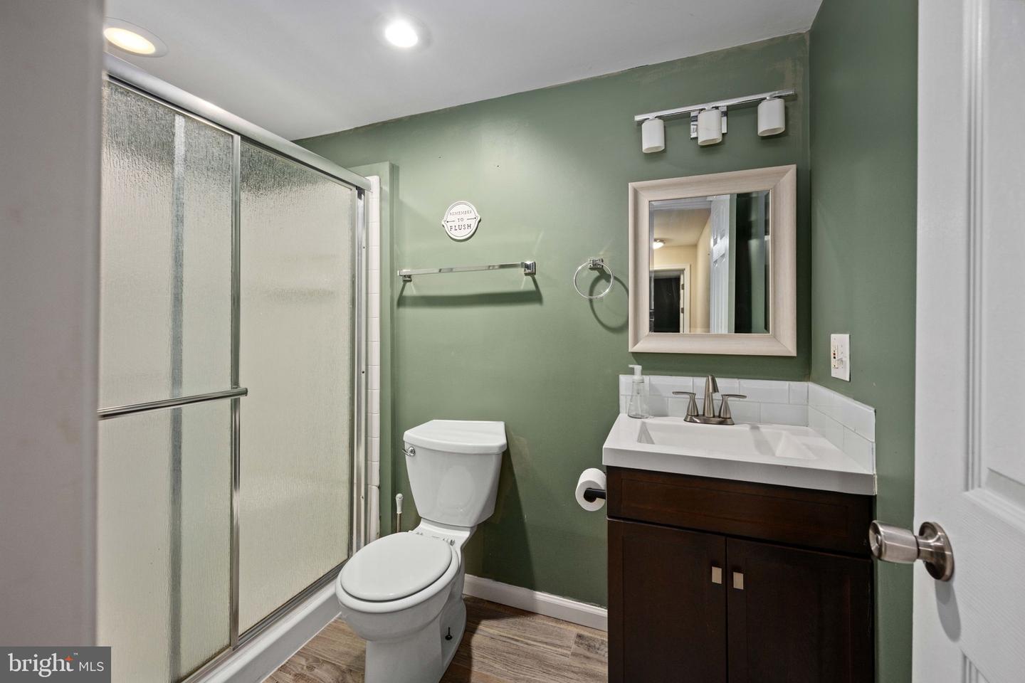 39 VILLAGE GROVE RD, FREDERICKSBURG, Virginia 22406, 5 Bedrooms Bedrooms, ,3 BathroomsBathrooms,Residential,For sale,39 VILLAGE GROVE RD,VAST2041388 MLS # VAST2041388