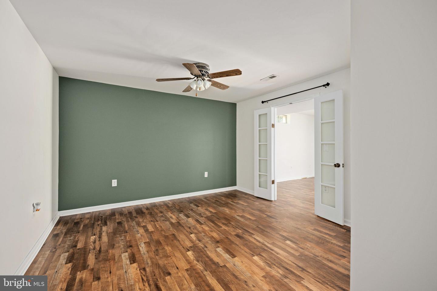 39 VILLAGE GROVE RD, FREDERICKSBURG, Virginia 22406, 5 Bedrooms Bedrooms, ,3 BathroomsBathrooms,Residential,For sale,39 VILLAGE GROVE RD,VAST2041388 MLS # VAST2041388