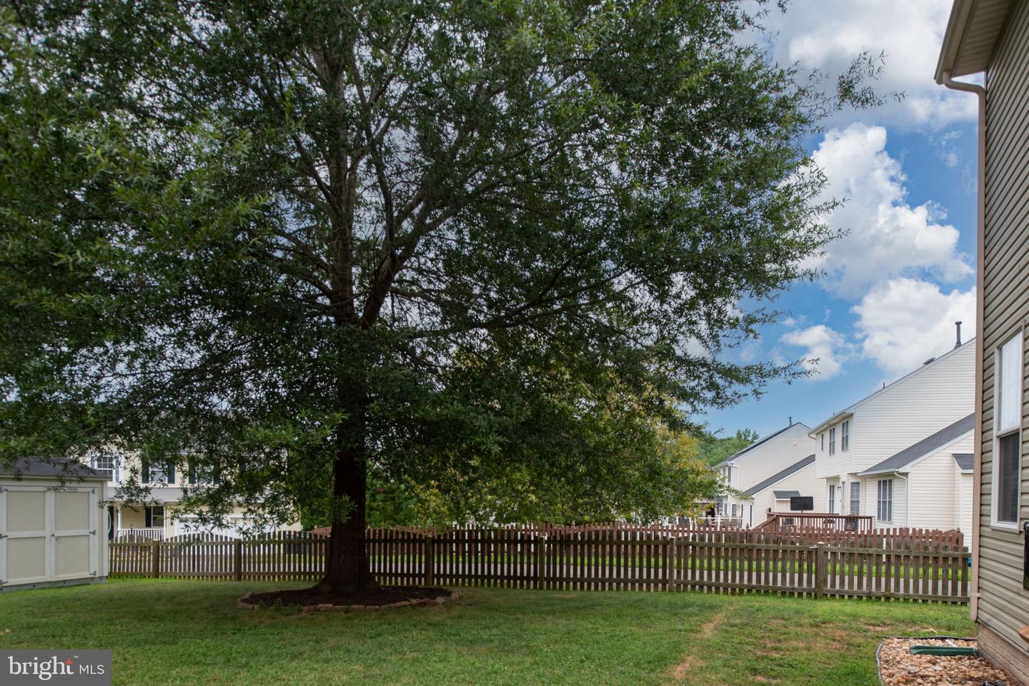 39 VILLAGE GROVE RD, FREDERICKSBURG, Virginia 22406, 5 Bedrooms Bedrooms, ,3 BathroomsBathrooms,Residential,For sale,39 VILLAGE GROVE RD,VAST2041388 MLS # VAST2041388