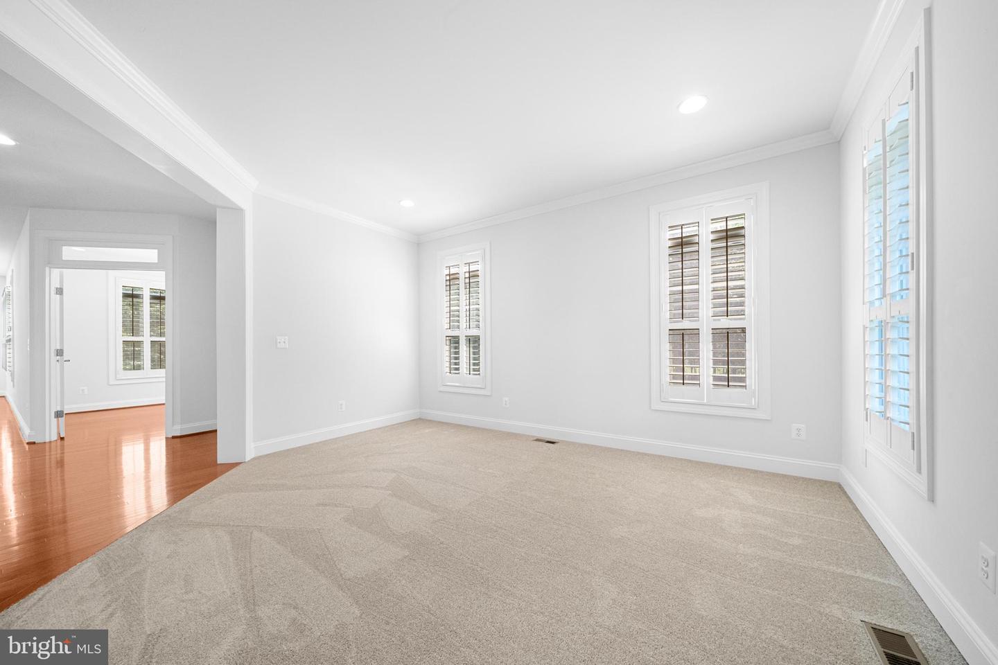 9053 JOHN SUTHERLAND LN, LORTON, Virginia 22079, 5 Bedrooms Bedrooms, ,4 BathroomsBathrooms,Residential,For sale,9053 JOHN SUTHERLAND LN,VAFX2260772 MLS # VAFX2260772
