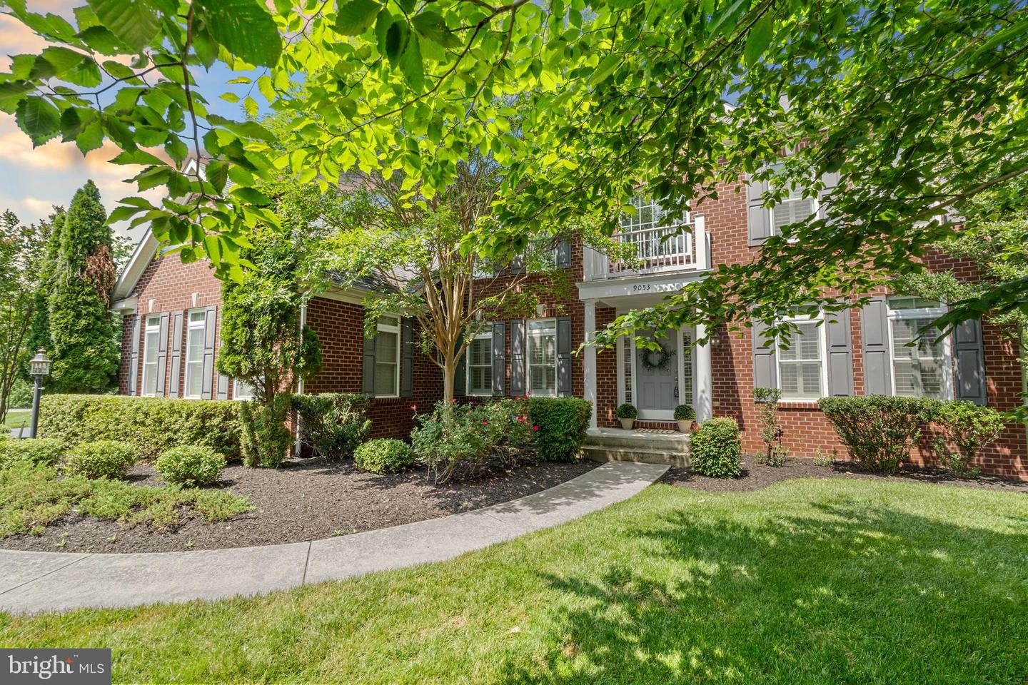 9053 JOHN SUTHERLAND LN, LORTON, Virginia 22079, 5 Bedrooms Bedrooms, ,4 BathroomsBathrooms,Residential,For sale,9053 JOHN SUTHERLAND LN,VAFX2260772 MLS # VAFX2260772