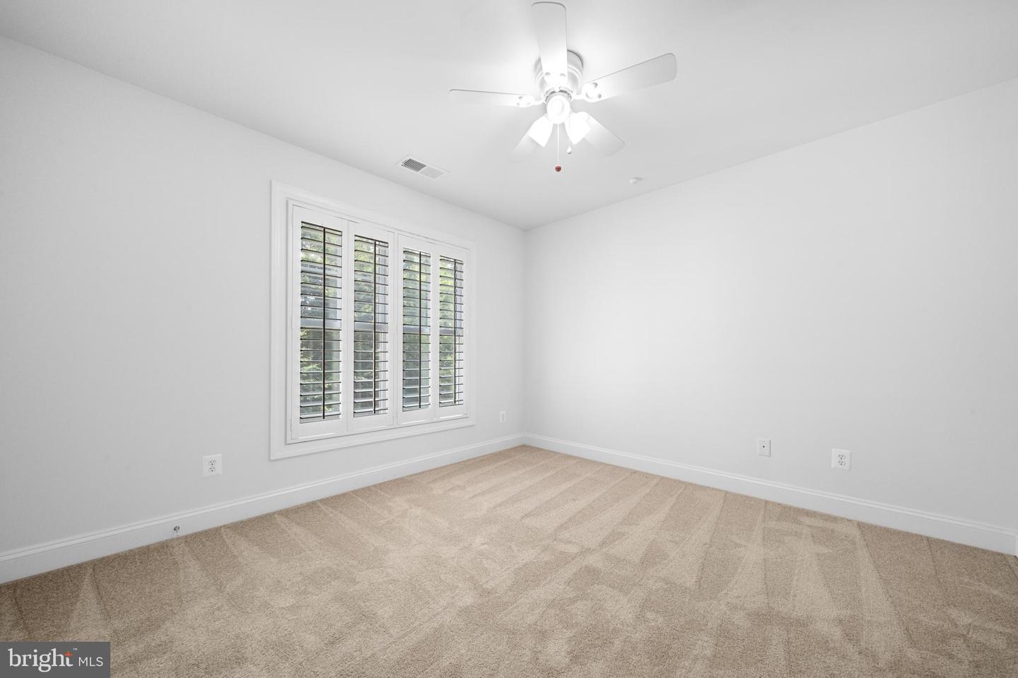 9053 JOHN SUTHERLAND LN, LORTON, Virginia 22079, 5 Bedrooms Bedrooms, ,4 BathroomsBathrooms,Residential,For sale,9053 JOHN SUTHERLAND LN,VAFX2260772 MLS # VAFX2260772