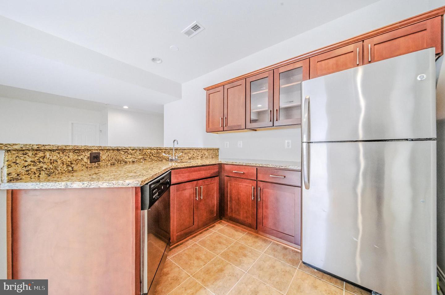 9053 JOHN SUTHERLAND LN, LORTON, Virginia 22079, 5 Bedrooms Bedrooms, ,4 BathroomsBathrooms,Residential,For sale,9053 JOHN SUTHERLAND LN,VAFX2260772 MLS # VAFX2260772