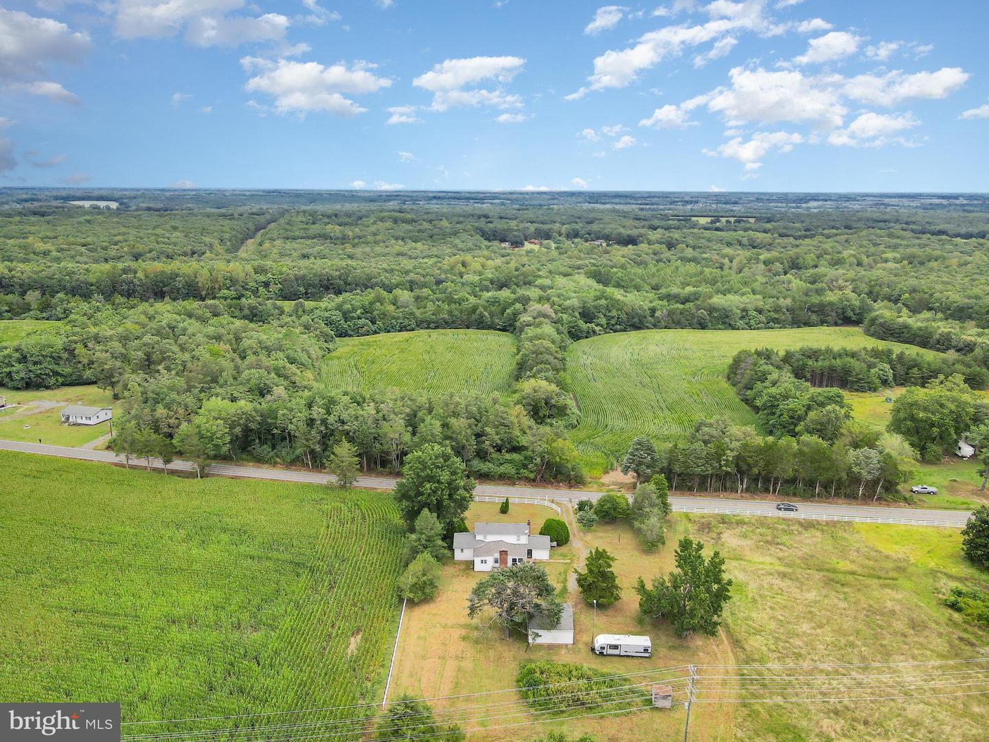 14302 W CATHARPIN RD, SPOTSYLVANIA, Virginia 22551, 3 Bedrooms Bedrooms, 9 Rooms Rooms,2 BathroomsBathrooms,Residential,For sale,14302 W CATHARPIN RD,VASP2035430 MLS # VASP2035430