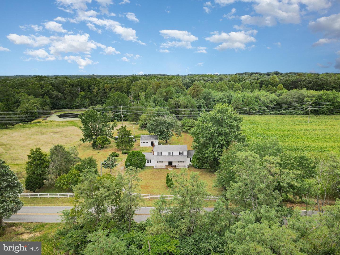 14302 W CATHARPIN RD, SPOTSYLVANIA, Virginia 22551, 3 Bedrooms Bedrooms, 9 Rooms Rooms,2 BathroomsBathrooms,Residential,For sale,14302 W CATHARPIN RD,VASP2035430 MLS # VASP2035430