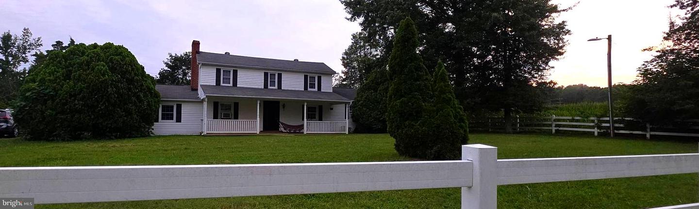 14302 W CATHARPIN RD, SPOTSYLVANIA, Virginia 22551, 3 Bedrooms Bedrooms, 9 Rooms Rooms,2 BathroomsBathrooms,Residential,For sale,14302 W CATHARPIN RD,VASP2035430 MLS # VASP2035430