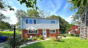 3422 BEAUMONT RD, WOODBRIDGE, Virginia 22193, 5 Bedrooms Bedrooms, 6 Rooms Rooms,2 BathroomsBathrooms,Residential,For sale,3422 BEAUMONT RD,VAPW2099848 MLS # VAPW2099848