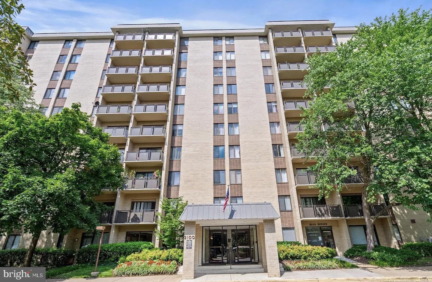 FALLS CHURCH, Virginia 22044, 1 Bedroom Bedrooms, ,1 BathroomBathrooms,Residential,For sale,VAFX2260888 MLS # VAFX2260888